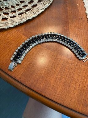 Vintage Art Deco Silver-Tone Bracelet with Black and Clear Crystals